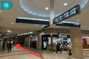 阪急大阪梅田駅からスマプロまでのアクセス15