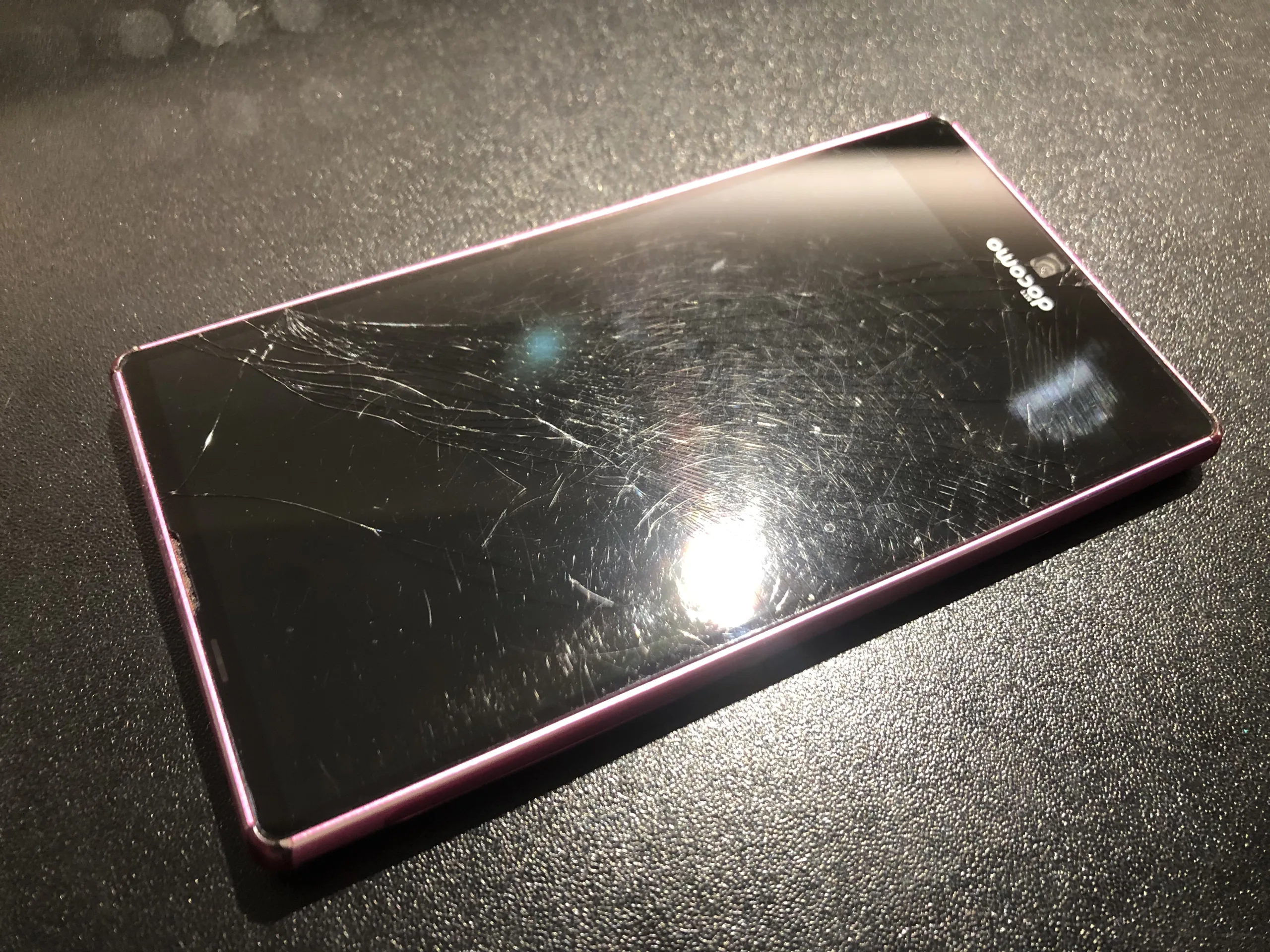 AQUOS ZETA SH-01H画面交換修理