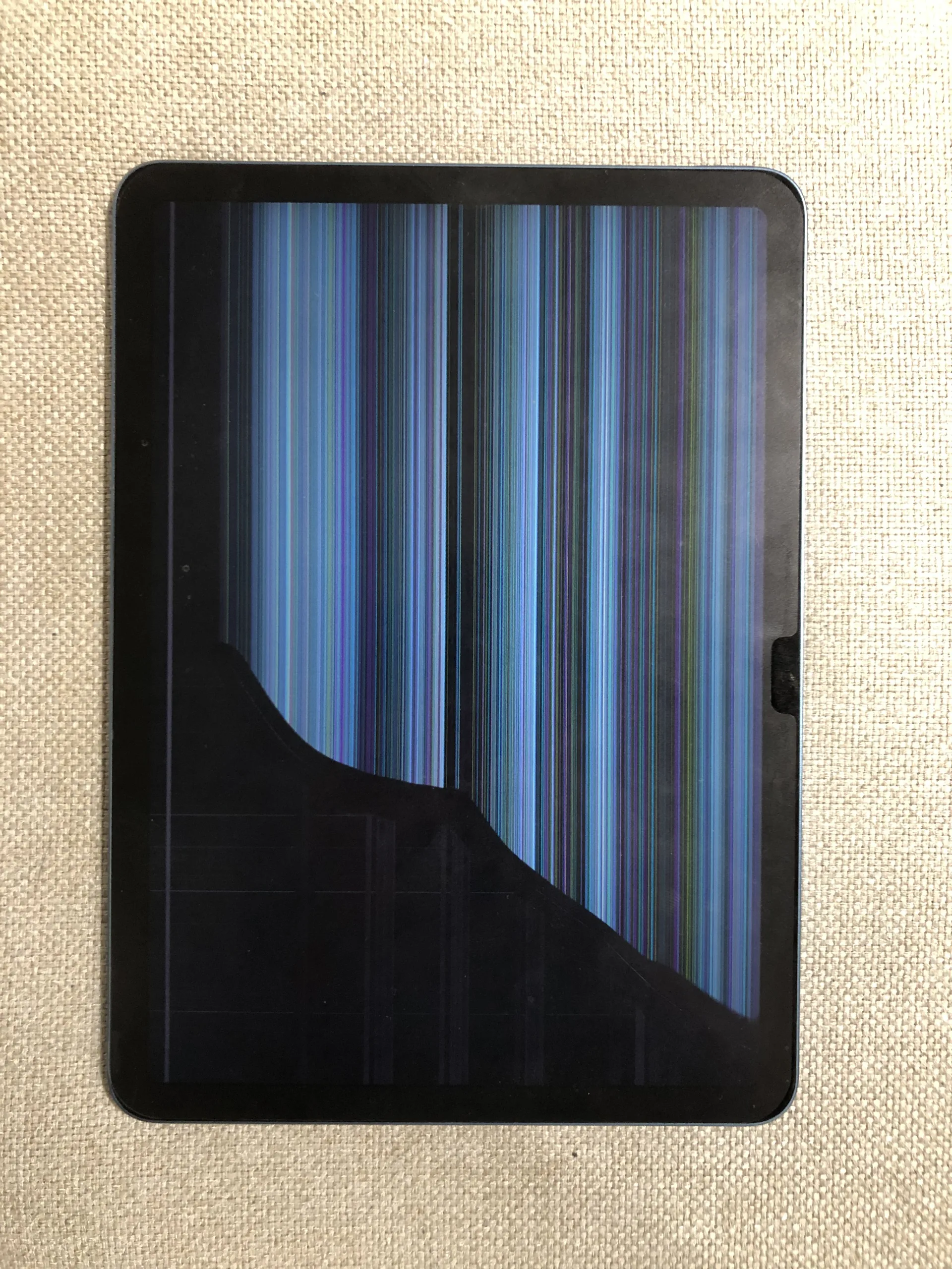 iPadAIR５　画面交換修理