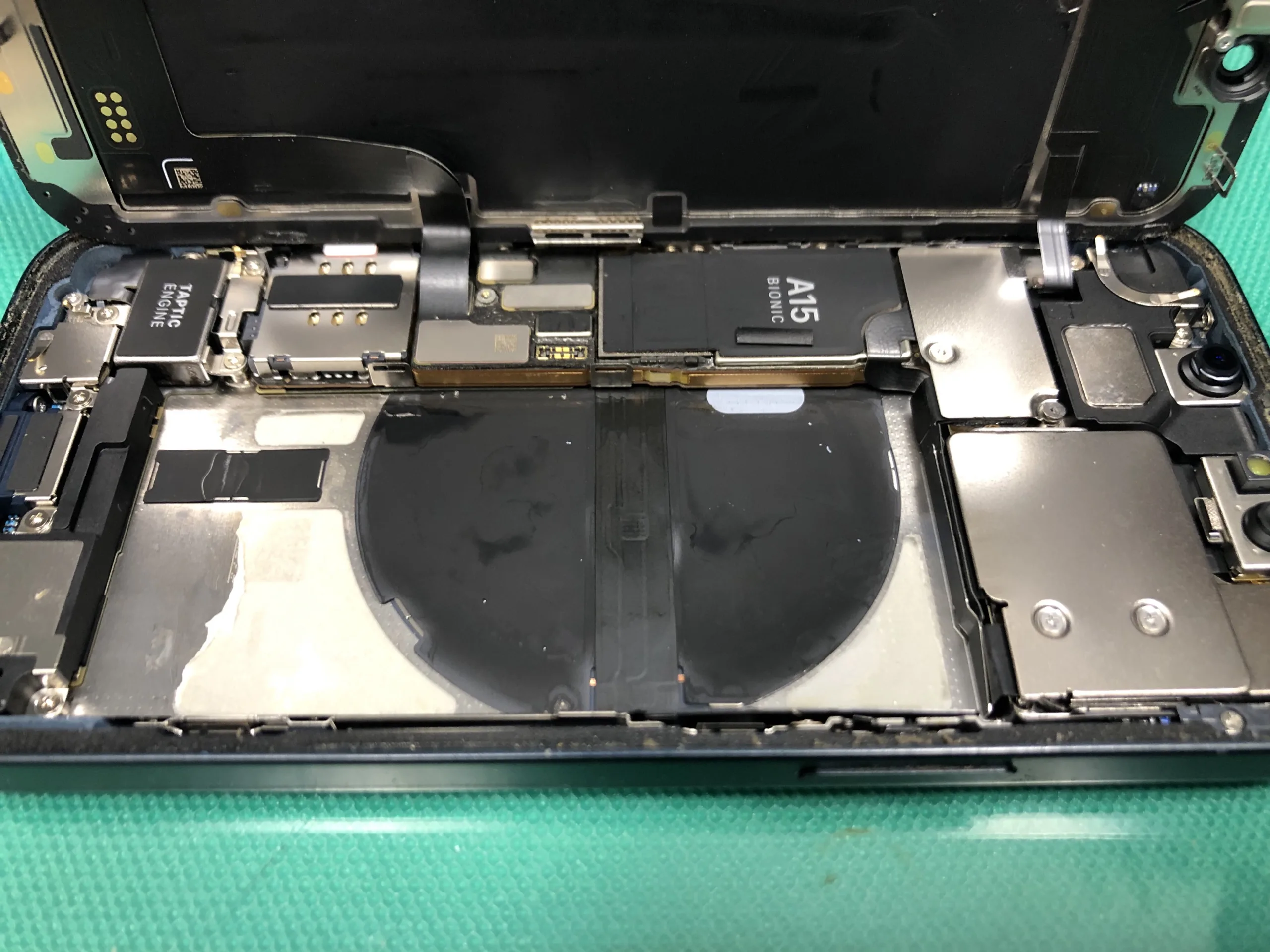 iphone13mini　バッテリー交換